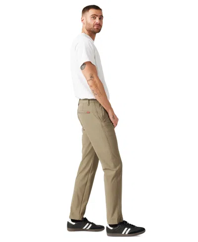 Levi's Men's Standard Tapered Style Flex-tech Chino Pants In Brown
