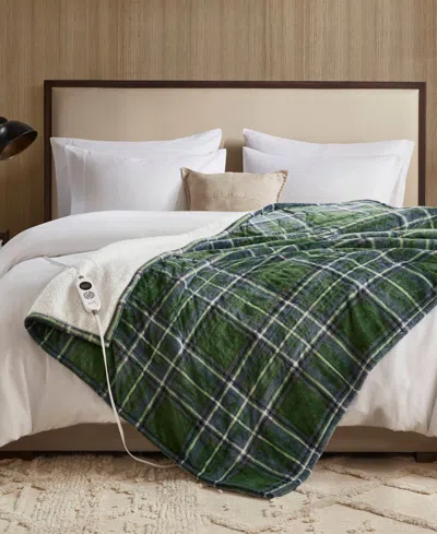 Woolrich Print Plush To Sherpa Heated Throw, 50" X 60" In Green