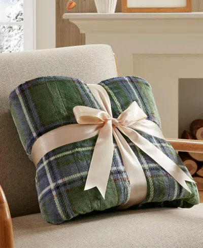 Woolrich Print Plush To Sherpa Heated Throw, 50" X 60" In Green