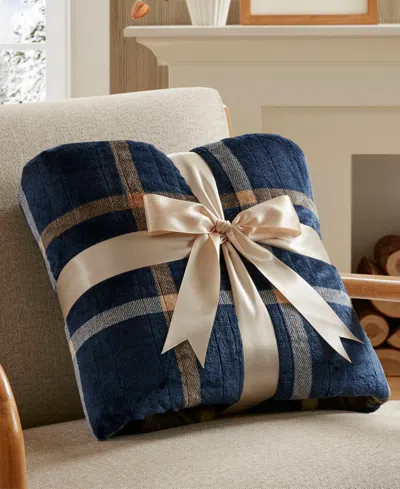 Woolrich Print Plush To Sherpa Heated Throw, 50" X 60" In Blue