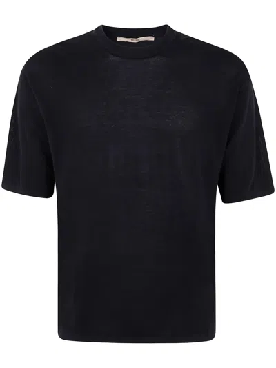 Nuur Short Sleeves Comfy Fit Round Neck In Black
