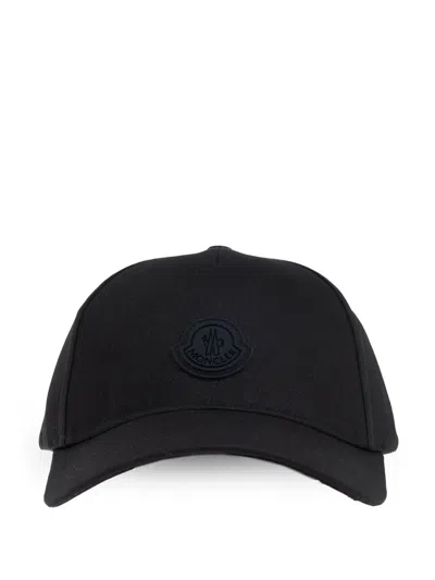 Moncler Baseball Cap In Black