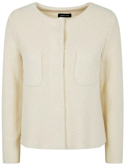 Anneclaire Classic Cropped Jacket In Sand