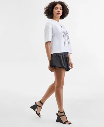 Guess Women's Short-sleeve Chrome Bow Crewneck T-shirt In White