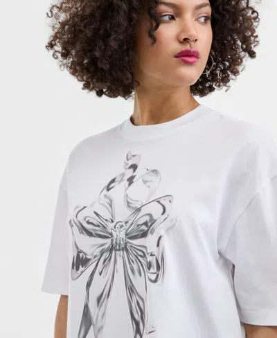 Guess Women's Short-sleeve Chrome Bow Crewneck T-shirt In White