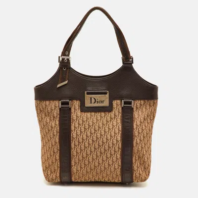 Pre-owned Dior Street Chic Beige/brown Oblique Canvas And Leather Trotter Tote In Sand