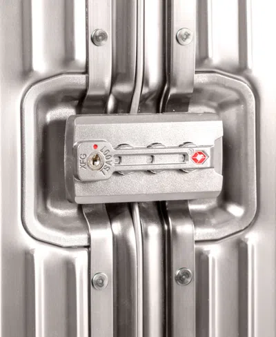 Champs 31" Elite Hardside Check-in Luggage In Silver