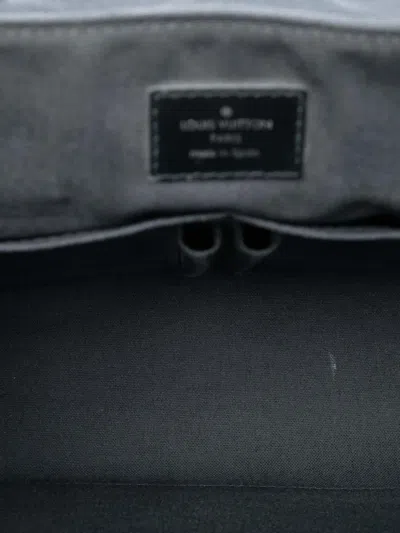 Pre-owned Louis Vuitton 2013 Damier Graphite Daniel Mm Crossbody Bag In Black