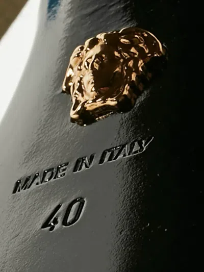 Pre-owned Versace Aevitas Platform Pumps In Green