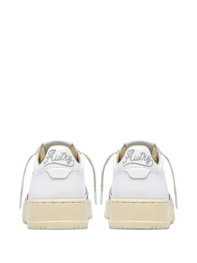 Autry Medalist Low Sneakers In White Leather With Silver Embroidery In Multi