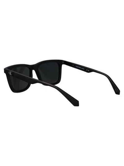 Calvin Klein Jeans Est.1978 Calvin Klein Jeans Black Injected Sunglasses In Black