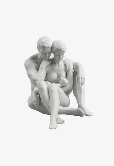Lladrò The Essence Of Life Porcelain Family Figurine In White
