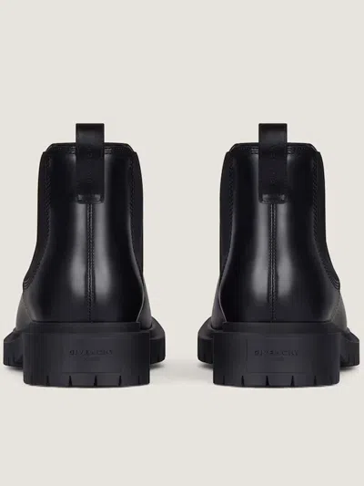 Givenchy Bottines Chelsea En Cuir In Multi