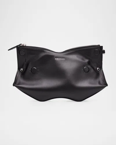 Alexander Mcqueen Manta Sculptural Smooth Leather Clutch Bag In Black