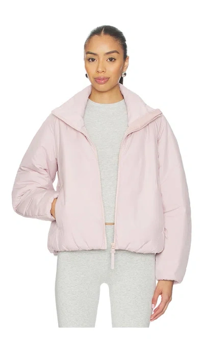 Beyond Yoga Warm Up Puffer Jacket In Pink