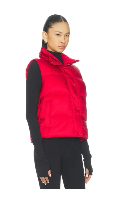 Beyond Yoga Big Cozy Puffer Vest