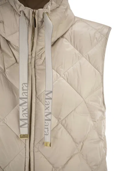 Max Mara The Cube Tegic - Drip-proof Canvas Padded Waistcoat In Neutral