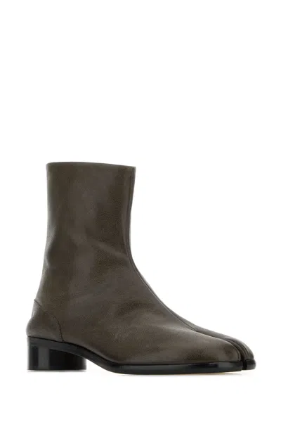 Maison Margiela Leather Tabi Ankle Boots With Block Heel In Gray