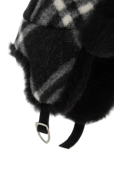 Burberry Embroidered Wool Hat In Multi