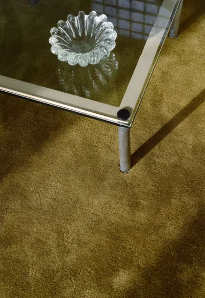 Layered Classic Solid Wool Green Umber 5'11" X 8'10"