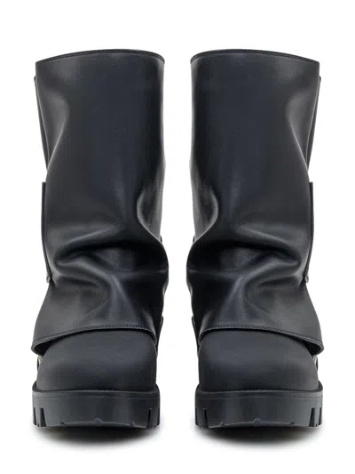Dolce & Gabbana Chunky Sole Mid-calf Rain Boots With Studs In Black