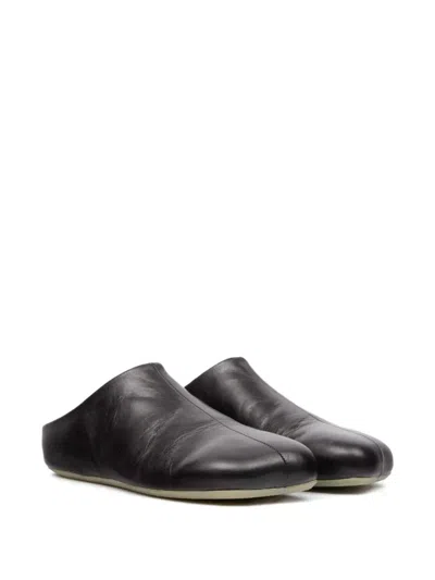 Mm6 Maison Margiela Stitched Leather Flat Mules In Black
