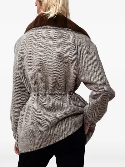 Poche Paris Herringbone-pattern Jacket In Gray