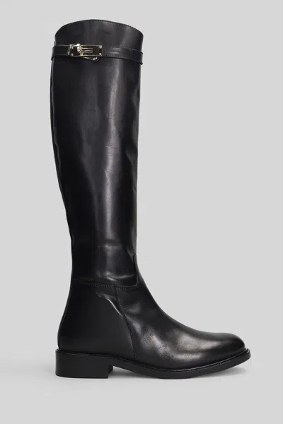 Metisse Low Heels Boots In Black