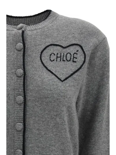 Chloé Fitted Logo Cardigan In Gray