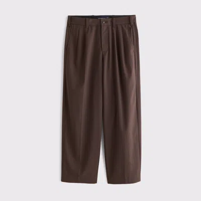 Abercrombie & Fitch Pleated Baggy Trouser In Brown