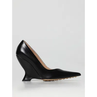 Bottega Veneta Black Leather High Heel Women's Pumps In Black