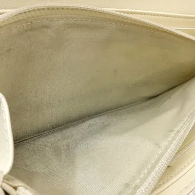 Pre-owned Chanel Off-white Canvas Long Wallet (bi-fold) ()