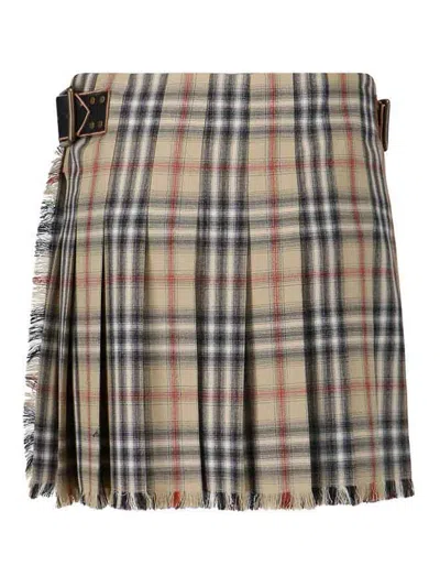 Burberry Mini Kilt Skirt In Sand