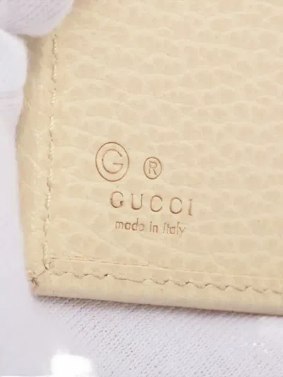 Pre-owned Gucci 2010s Interlocking G Leather Wallet In Neutral