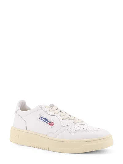 Autry Medalist Leather Low-top Sneakers In White