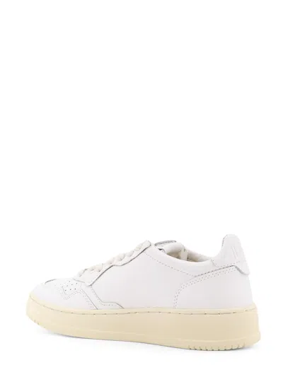 Autry Medalist Leather Low-top Sneakers In White