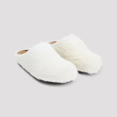 Marni Fussbett Sabot In White