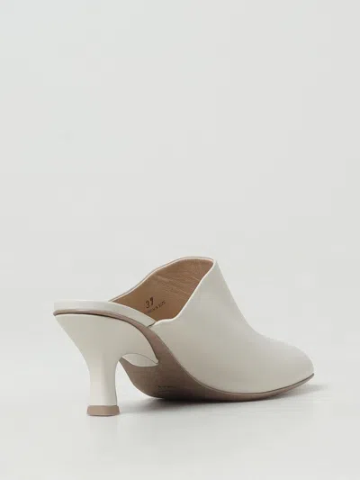 Tod's Leather Sandal In White