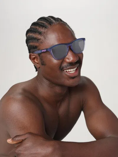 Oakley Frogskins Range Oo9284 928416 In Blue