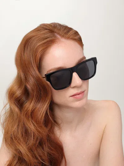 Givenchy Sunglasses Woman  In Black