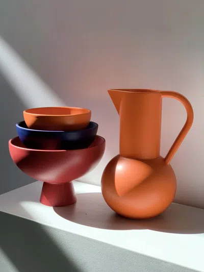 Raawii Bottles And Pitchers Lifestyle  In Red