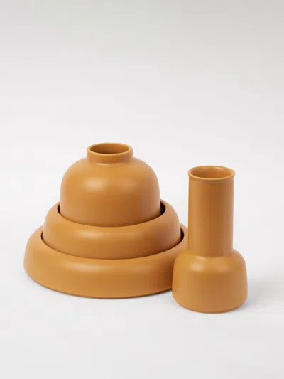 Raawii Bottles And Pitchers Lifestyle  In Brown