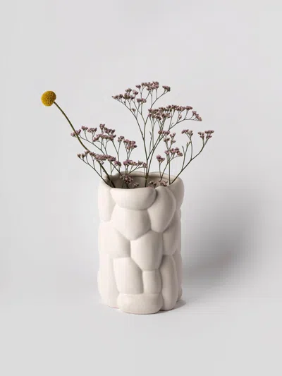 Raawii Vases Lifestyle  In White