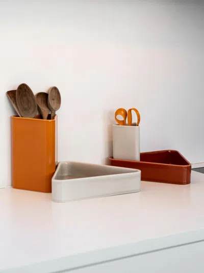 Raawii Vases Lifestyle  In White