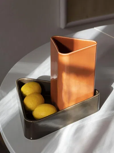 Raawii Vases Lifestyle In Brown