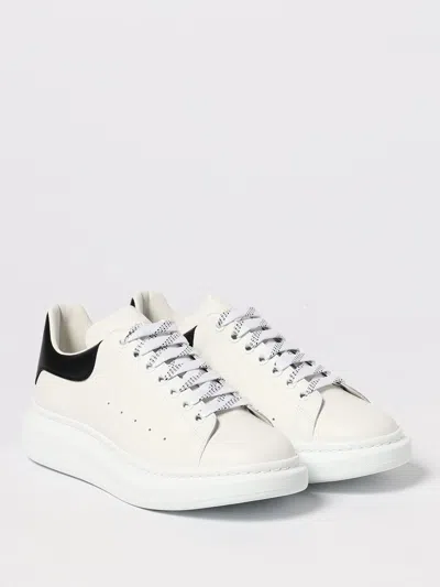 Alexander Mcqueen White And Black Low-top Sneakers With Chunky Sole And Contrasting Heel Tab In Leather Man In Multi
