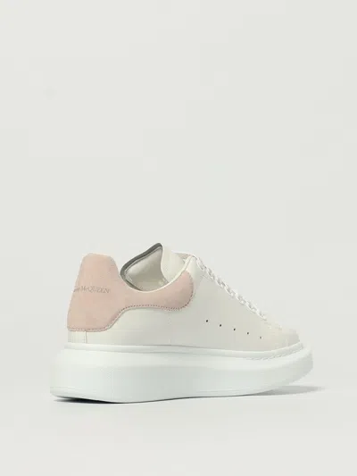 Alexander Mcqueen White Leather Sneakers With Powder Pink Suede Heel In Neutral