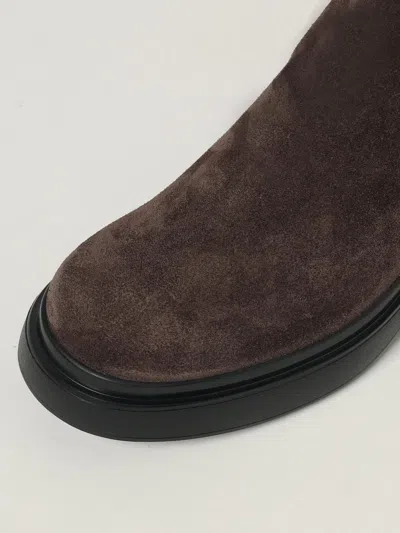 Tod's Bronw Ankle Boots With Elastic Details On The Side And Chunky Sole In Brown