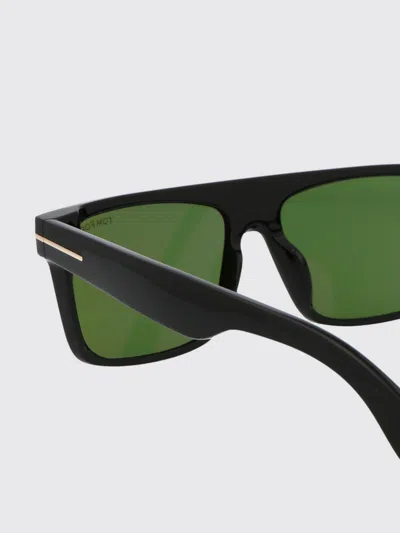 Tom Ford Squared Sunglasses Ft0999 01 N In Black