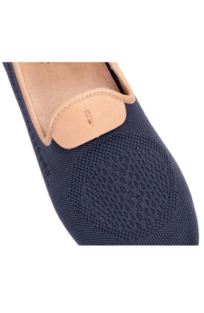 Revitalign Antigua Orthotic Loafer In Gray